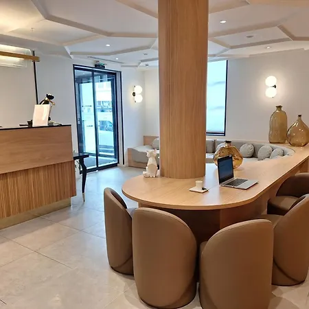 Hotel Mercure Arc De Triomphe Wagram