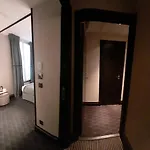 Mercure Arc De Triomphe Wagram 호텔 4*