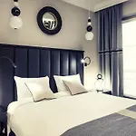 호텔 Mercure Arc De Triomphe Wagram 4*