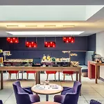 Mercure Arc De Triomphe Wagram 호텔 파리