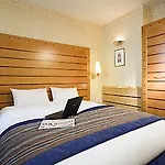 Hotel Mercure Arc De Triomphe Wagram