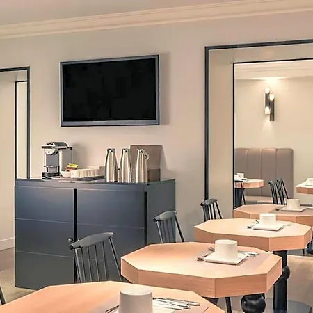 Mercure Arc De Triomphe Wagram Hotel 4*