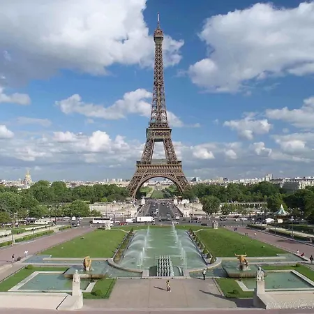 Mercure Arc De Triomphe Wagram