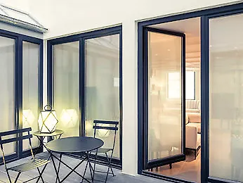 Otel Mercure Arc De Triomphe Wagram