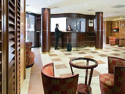 Mercure Arc De Triomphe Wagram Париж