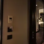 Mercure Arc De Triomphe Wagram 4* 파리