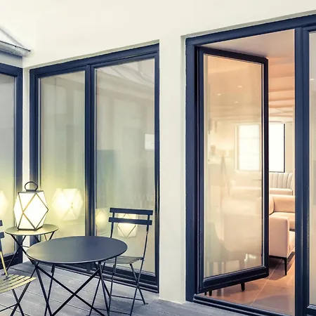 Mercure Arc De Triomphe Wagram Отель 4*